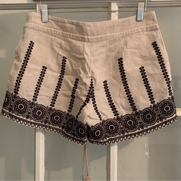 Loft linen embroidered shorts - size 0 - Picture 7 of 9